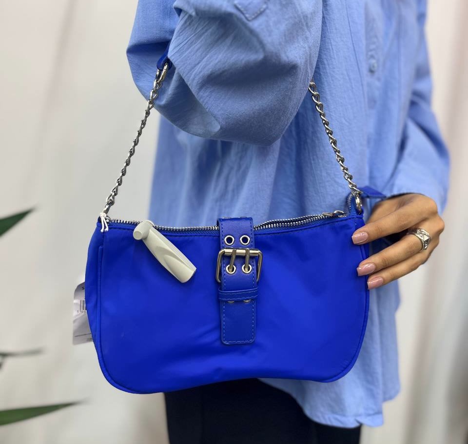کیف آبی سگکدار